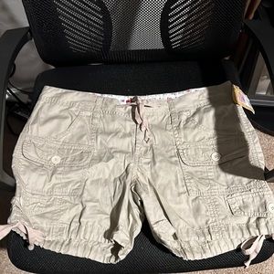 Union bay. Shorts new with tag sandstone color size 11-12